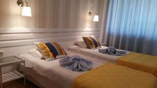 Отель Hotel Lozite Созополь Двухместный номер с 2 отдельными кроватями и террасой, вид на море-13